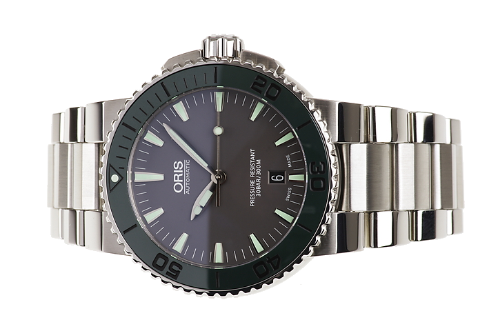 01 733 7653 4157-07 8 26 01PEB