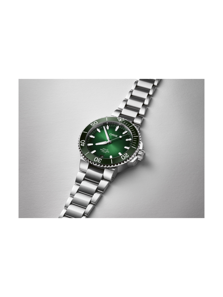 01 400 7769 4157-07 8 22 09PEB