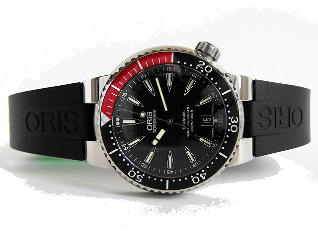 oris divers titan date