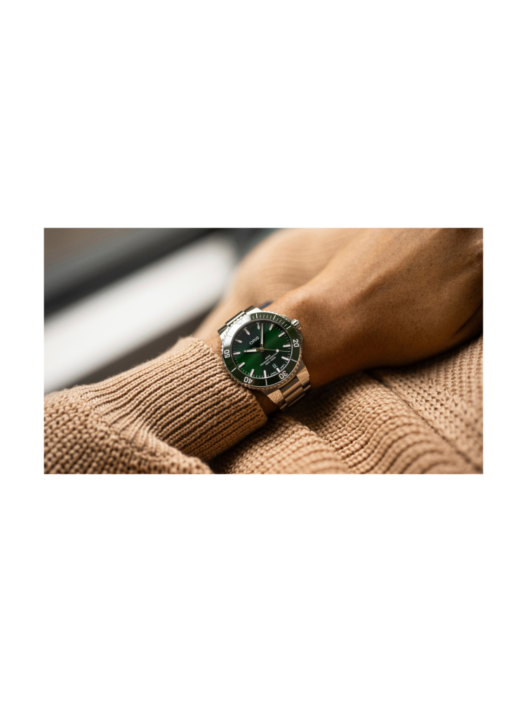 01 733 7787 4157-07 8 22 04PEB